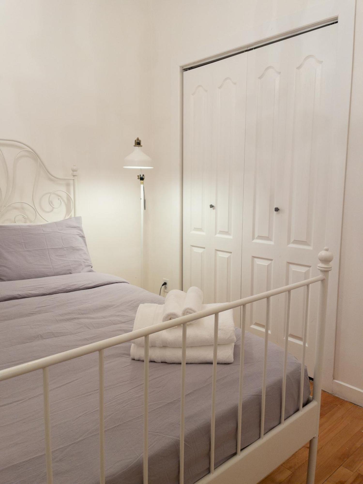 Willa Heart Of Mtr For Memorable Experience 7Minmetro 2 Backyard Fully Equipped Montreal Zewnętrze zdjęcie